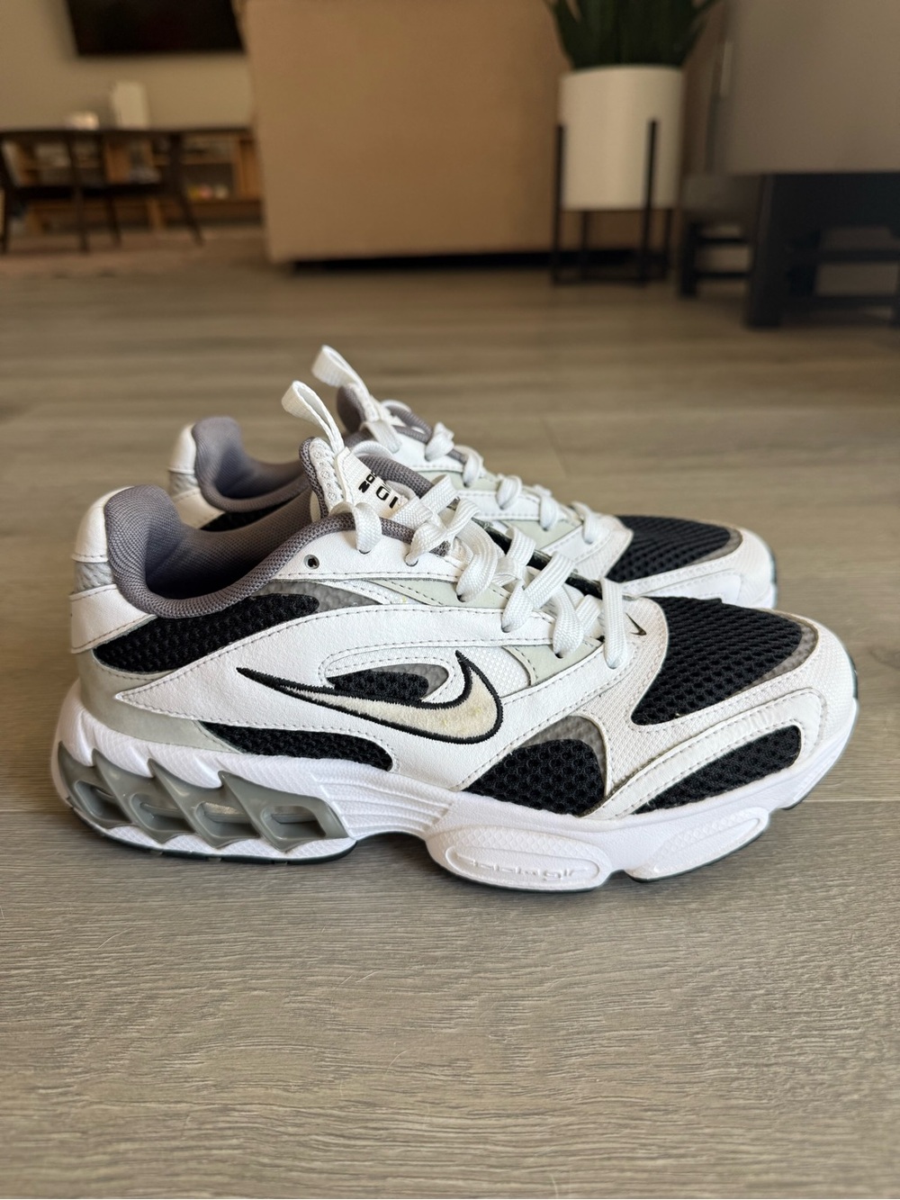 Nike Zoom Air Fire “Photon Dust Pewter”